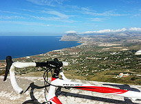 opSicilie - fietsen in Erice op Sicilie